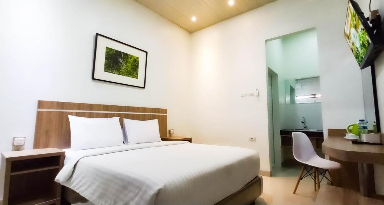 Hometown Residence Bandar Lampung Exterior foto