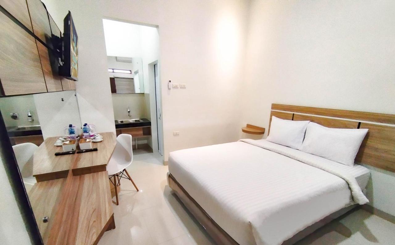 Hometown Residence Bandar Lampung Exterior foto
